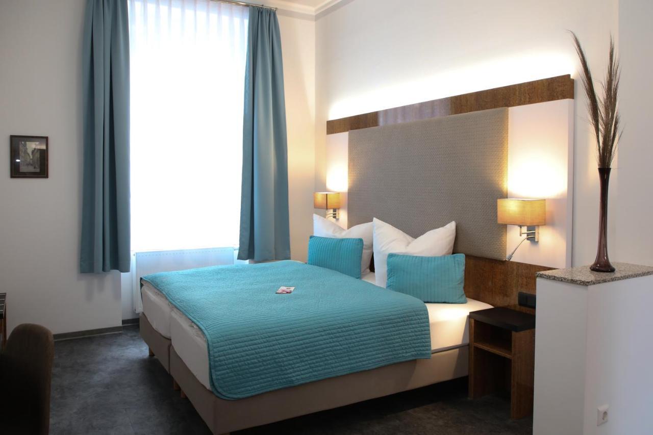 Hotel Zur Kulturweberei ฟินสเตอร์วาลเดอ ภายนอก รูปภาพ