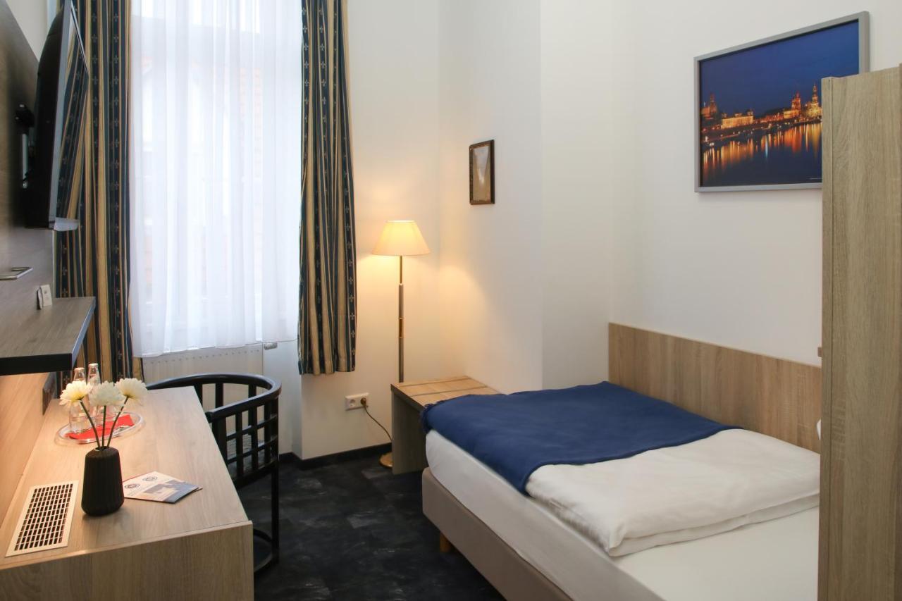 Hotel Zur Kulturweberei ฟินสเตอร์วาลเดอ ภายนอก รูปภาพ