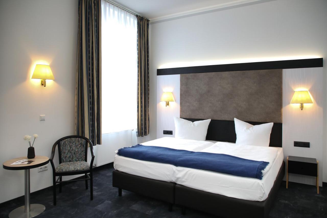 Hotel Zur Kulturweberei ฟินสเตอร์วาลเดอ ภายนอก รูปภาพ